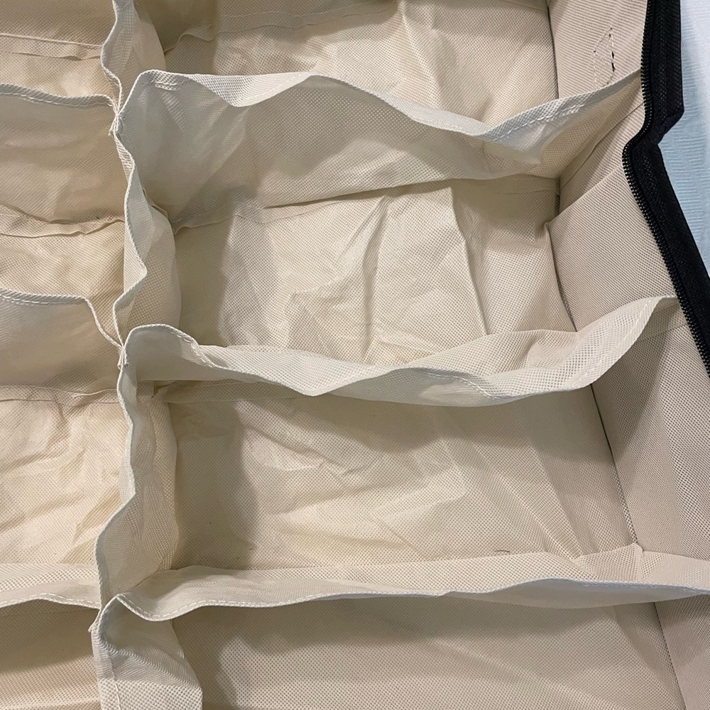 24” x 36” Under-Bed Zippered Shoe Storage Bag